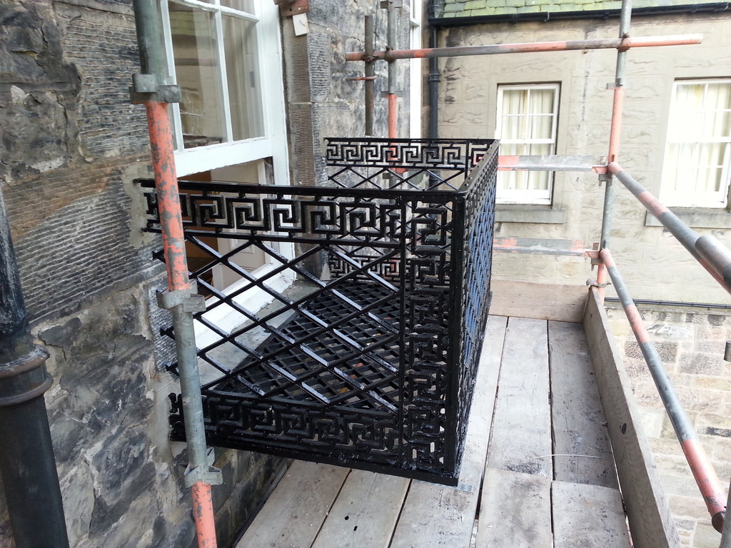 Edinburgh Railings Cast Iron Gallery